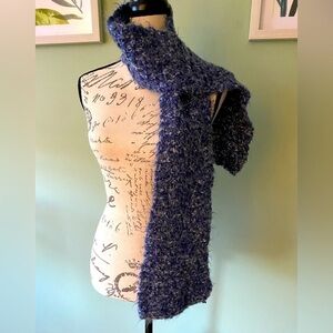 Women’s Blue & White Scarf